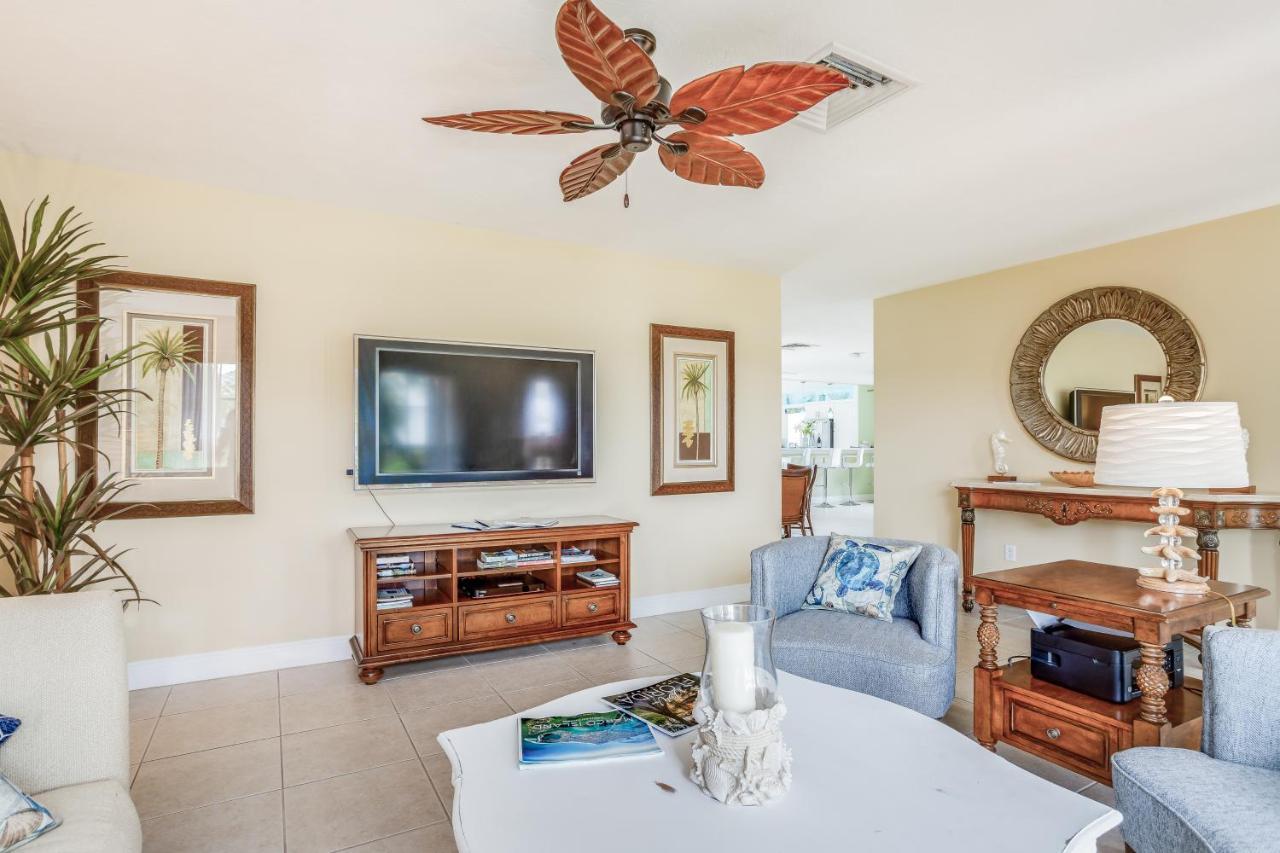 Palm Breeze Bliss Villa Marco Island Dış mekan fotoğraf