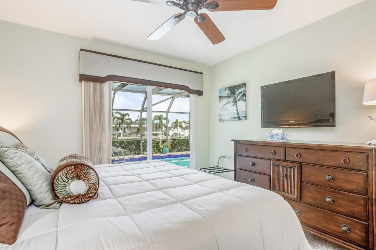 Palm Breeze Bliss Villa Marco Island Dış mekan fotoğraf
